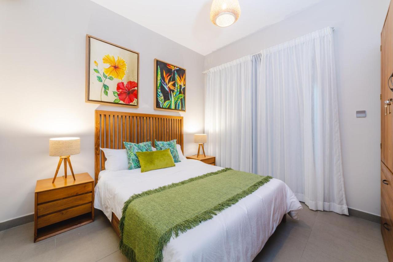 One Bay Residence Unit 15 - Penthouse With Private Roof Top, Jacuzzi And Sea View Grand Baie Exterior foto